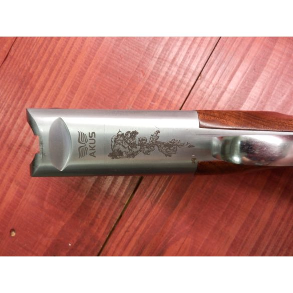 AKUS HUNTER bock  cal: 12/76  30" 